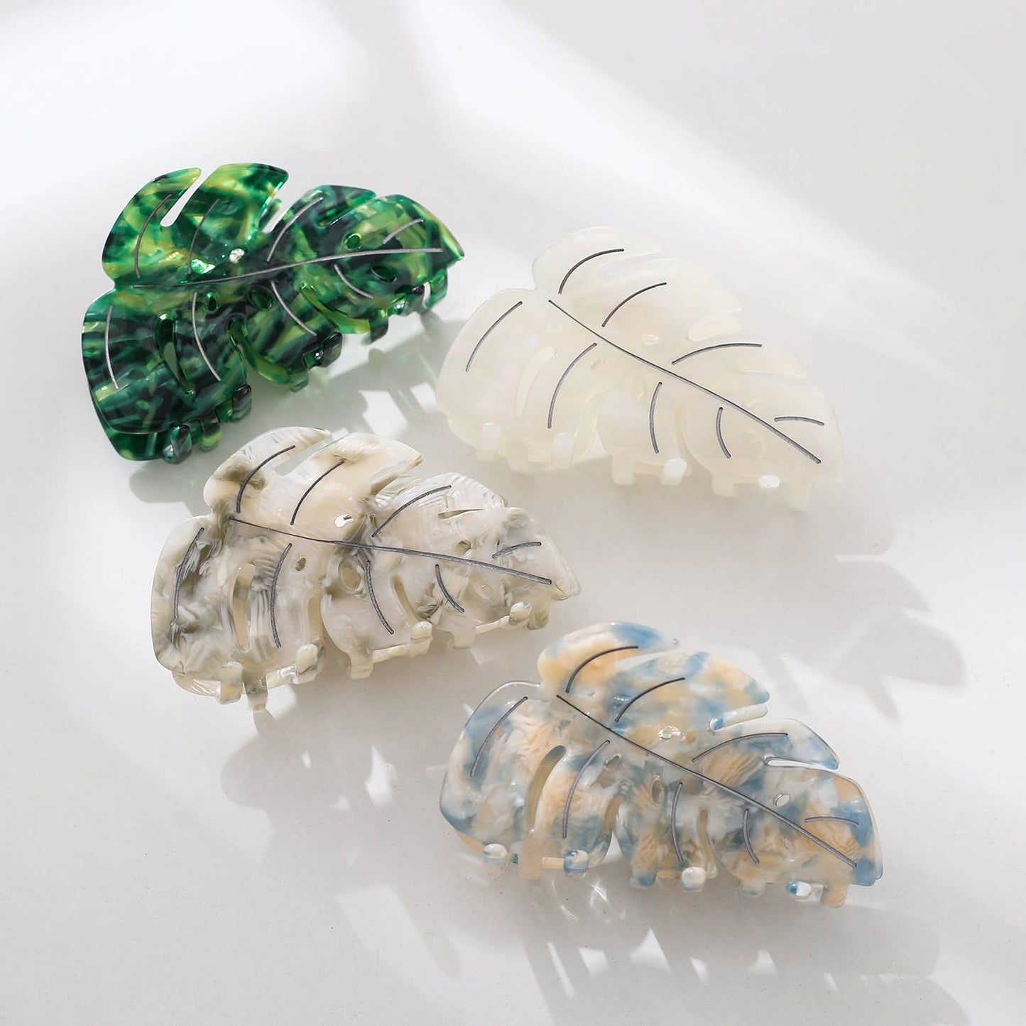 Monstera Leaf Claw Clip: Assorted