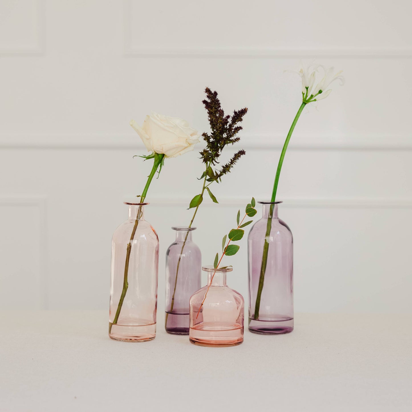 Assorted Flower Décor Vases: White
