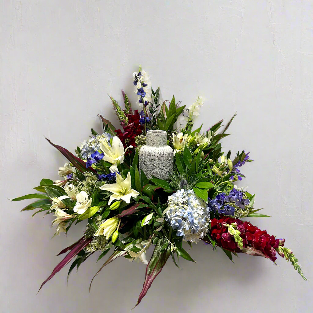 Urn Spray Red and Blues