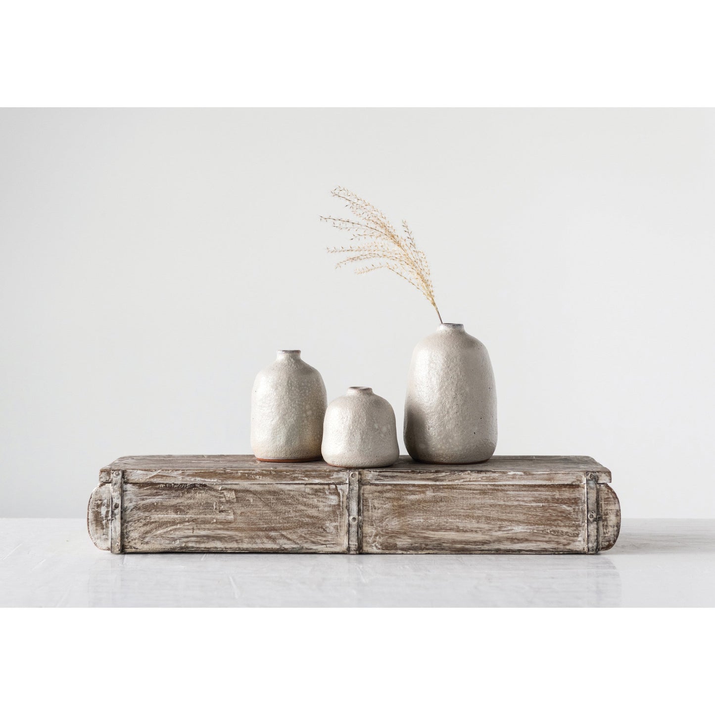 Terracotta Vases with Sand Finish - Grey