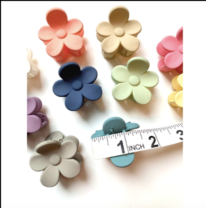 Small Flower Hair Claw Clips