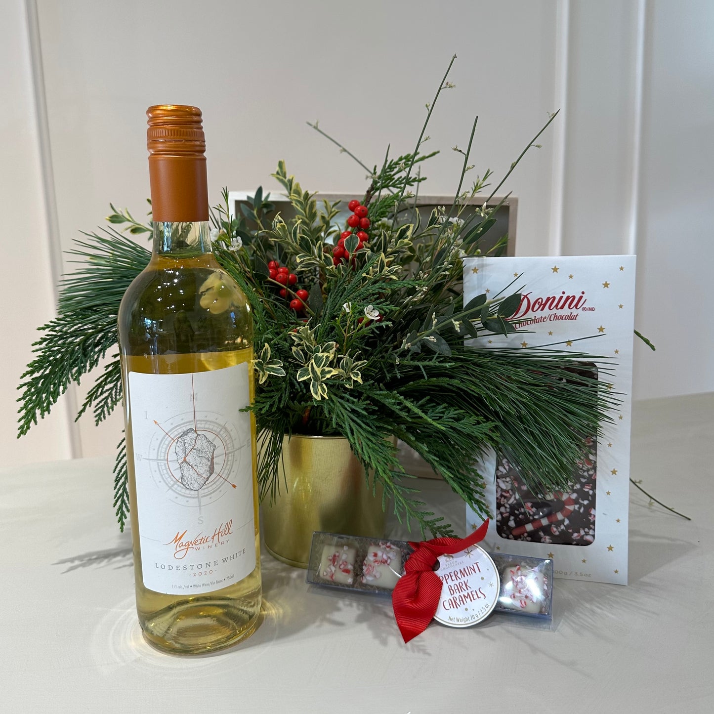 Holiday Wine Flower Chocolate Gift Box